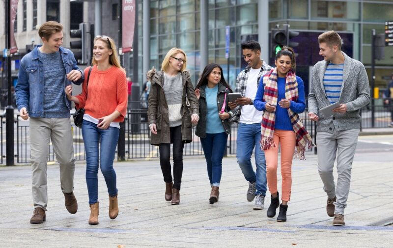 Đức cần 400.000 lao động nhập cư mỗi năm: Viễn cảnh và cơ hội vàng đến năm 2026